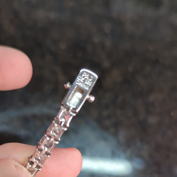 Elegant 926 Silver White Crystal Bracelet - Picture 2 of 4